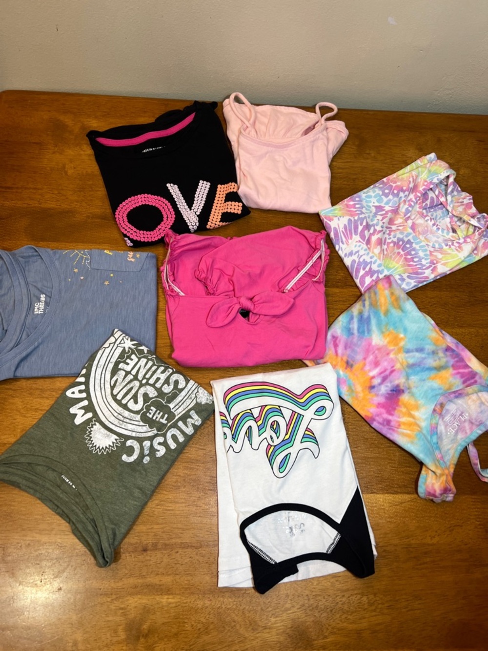 Bundle Girls top size 10-12Y
